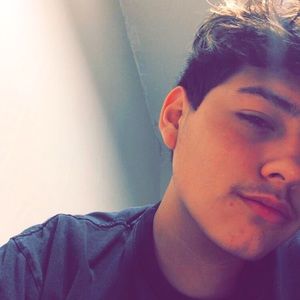 Meet your Posher, Devin